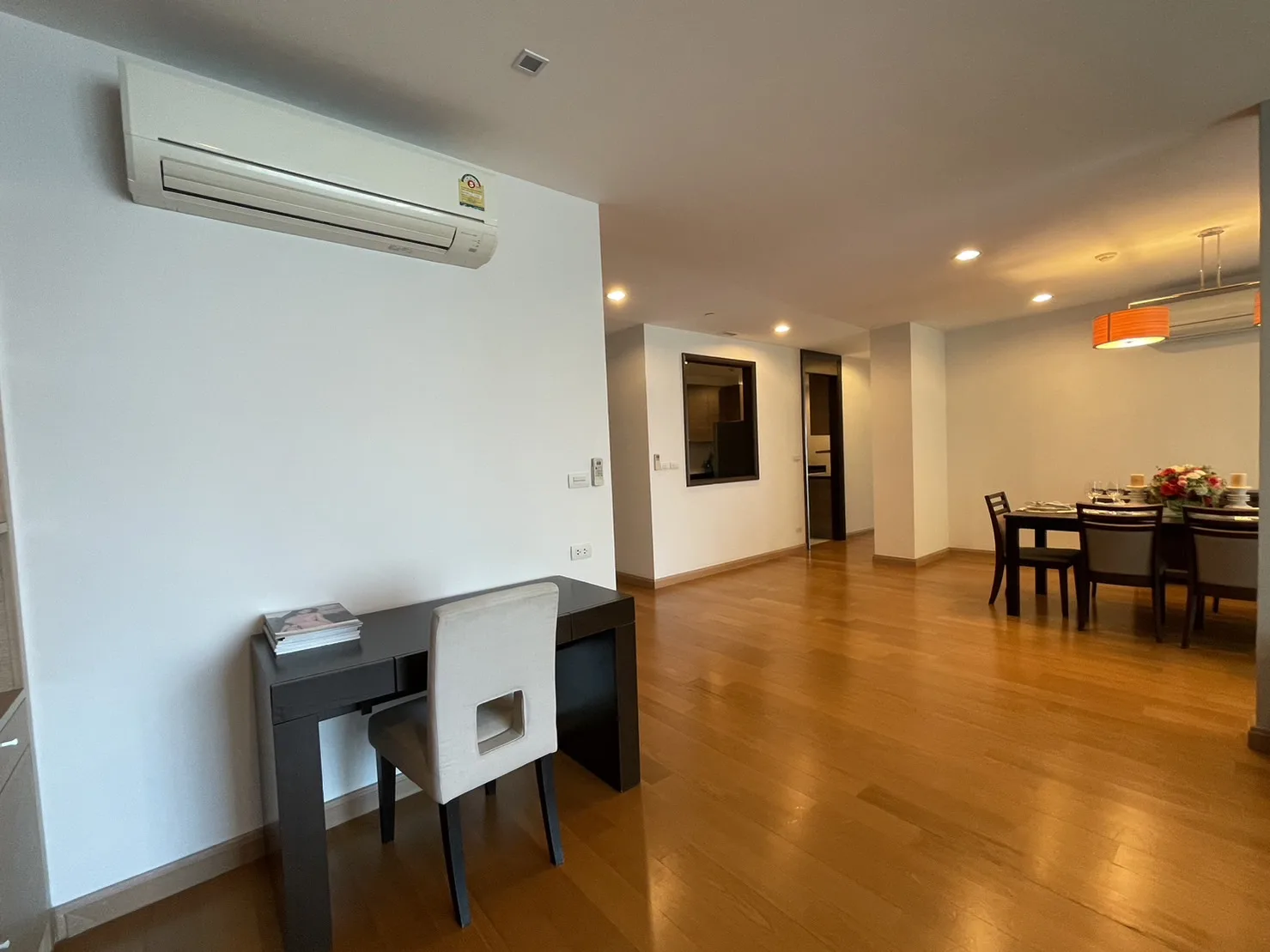 Property photos for Capital Residence