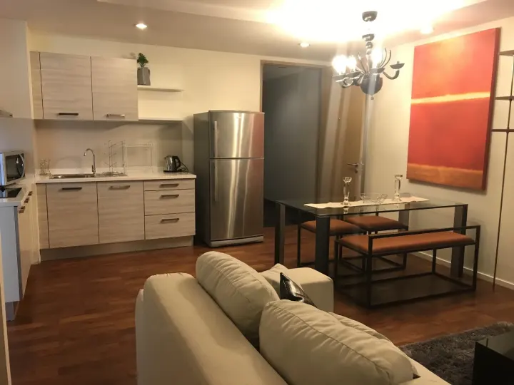 Property photos for Siri On 8