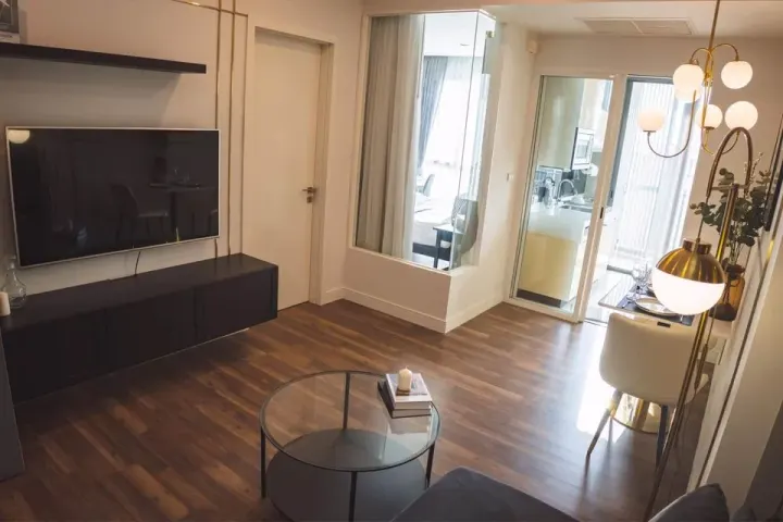 Property photos for The Room Sukhumvit 62