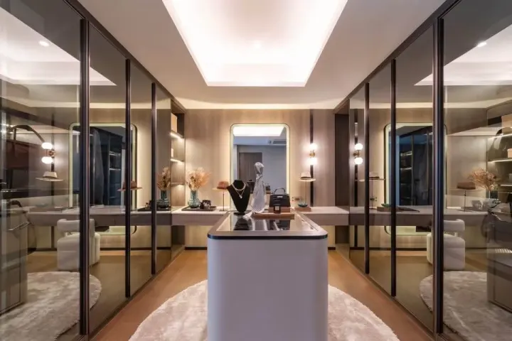 Property photos for Artery By G-land Property