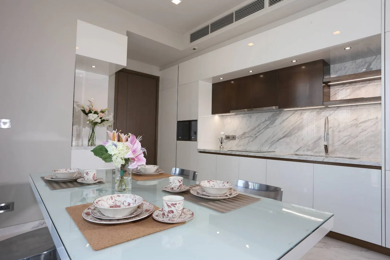 Property photos for The Monument Thong Lo