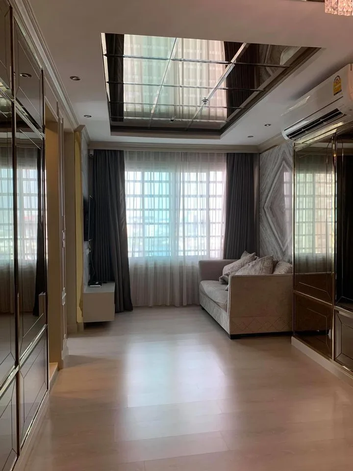 Property photos for Rhythm Asoke 2