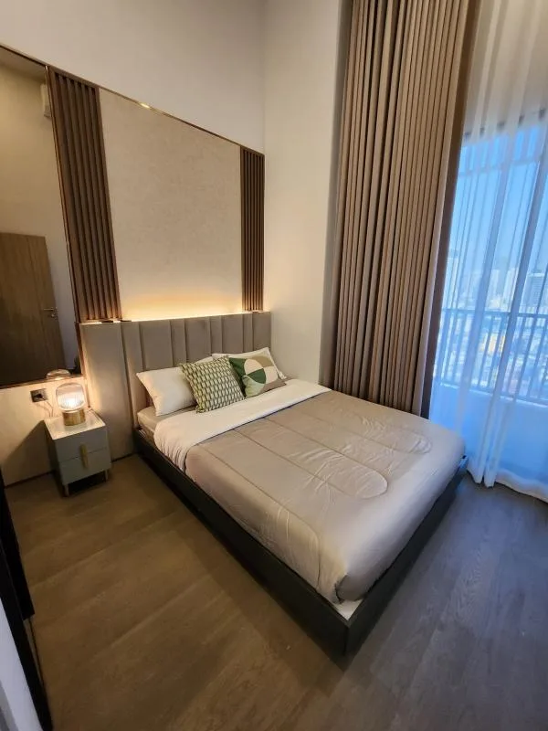 Property photos for Park Origin Chula-samyan