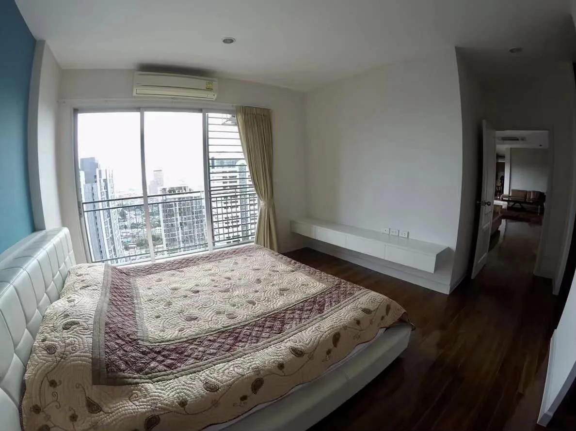 Property photos for Hive Sathorn