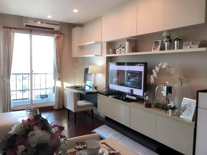 Property photos for Ivy Thonglor