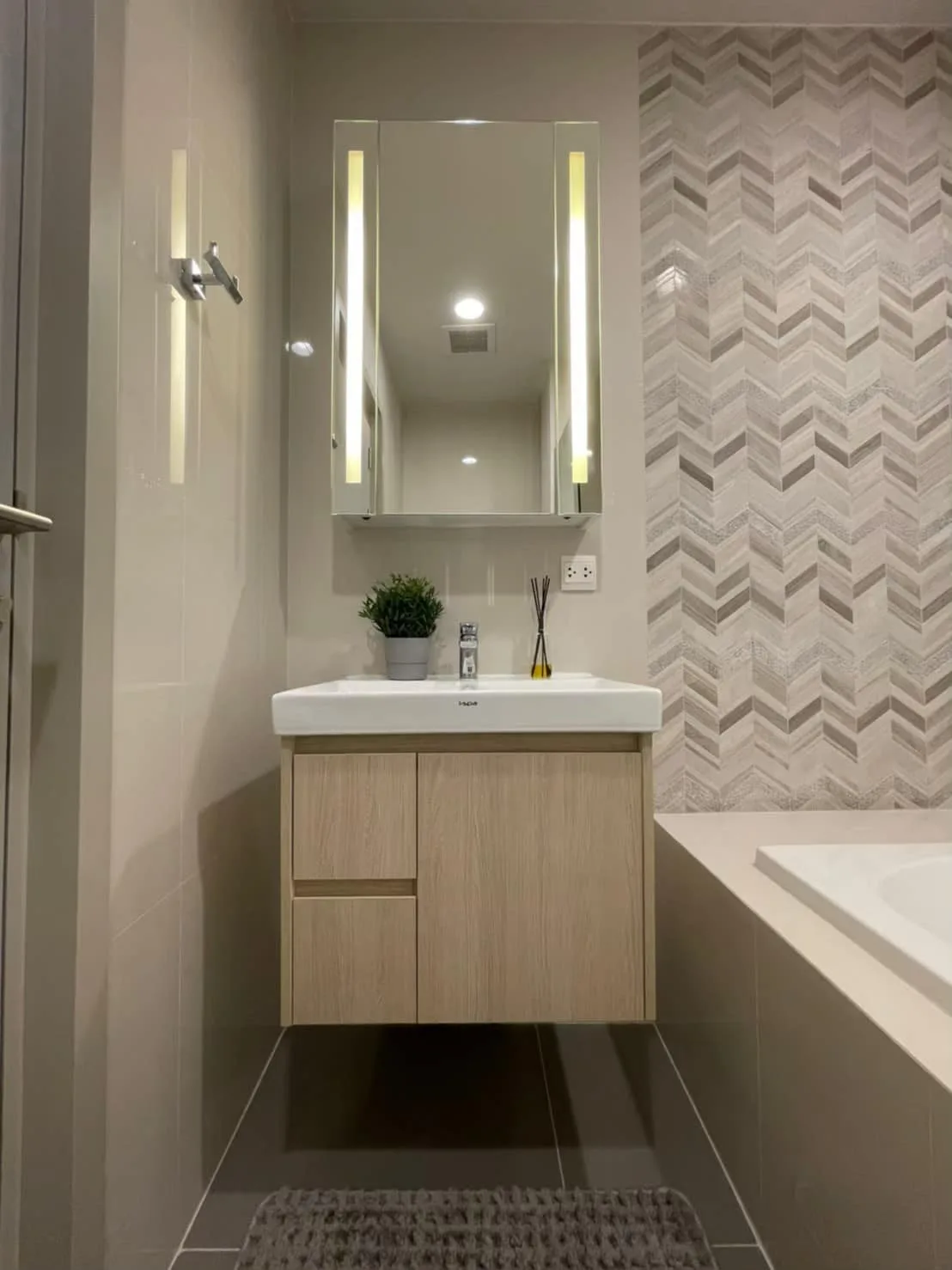 Property photos for OKA HAUS Sukhumvit 36