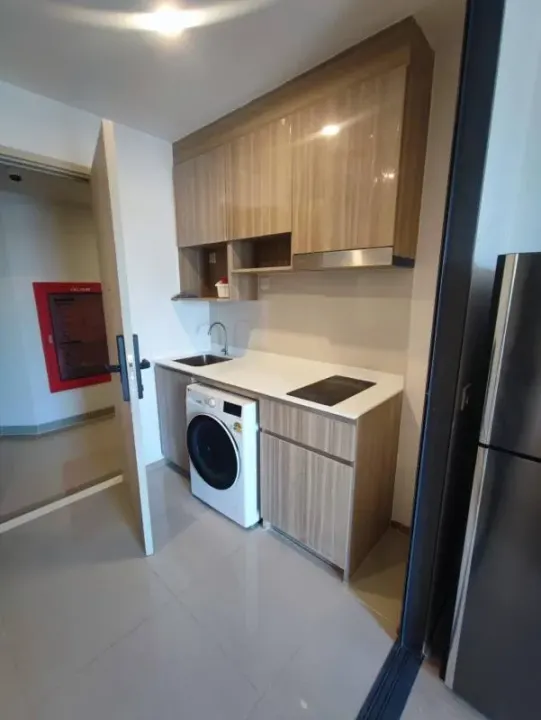 Property photos for Life Rama 4 - Asoke