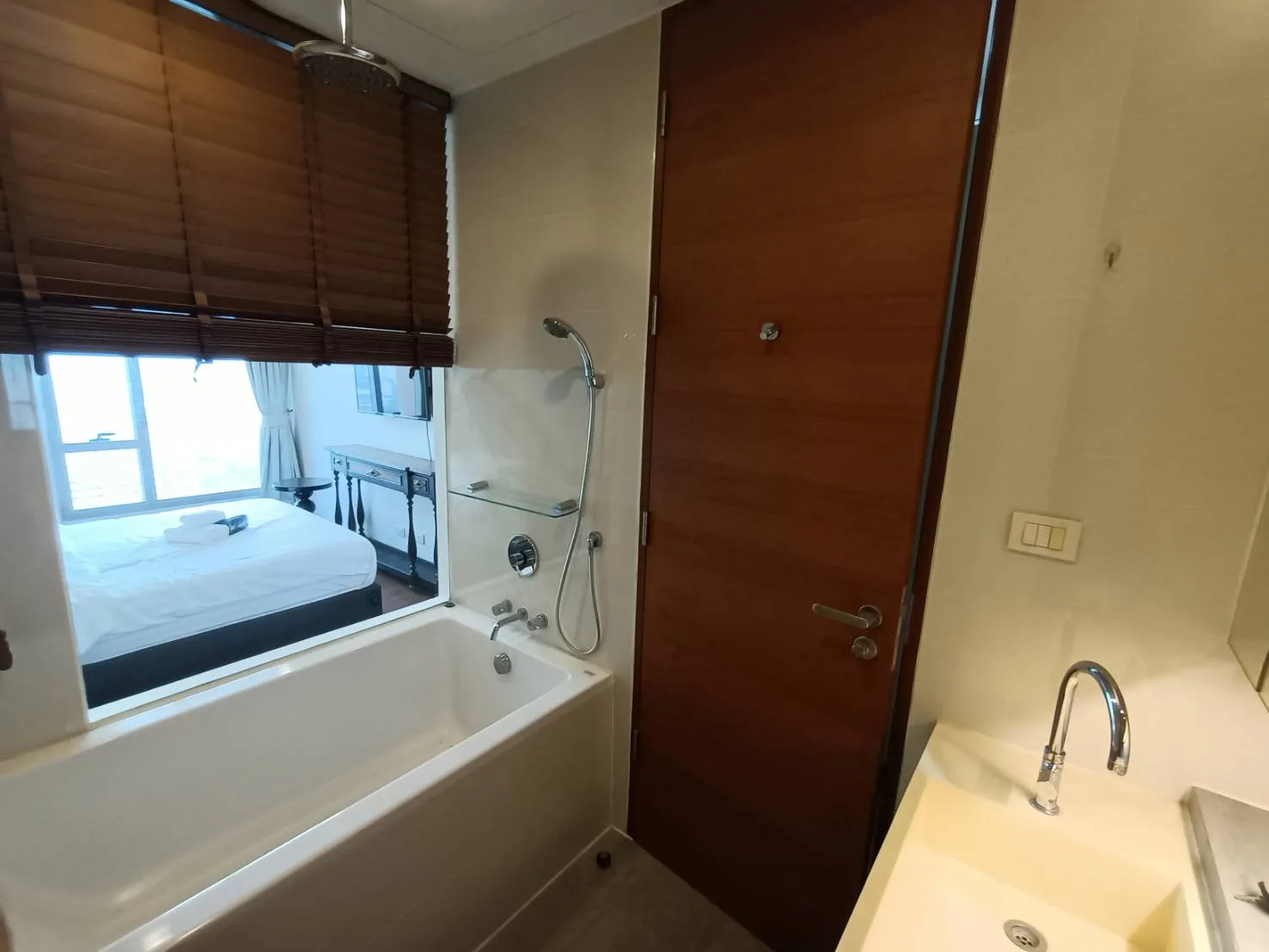 Property photos for Ashton Morph 38