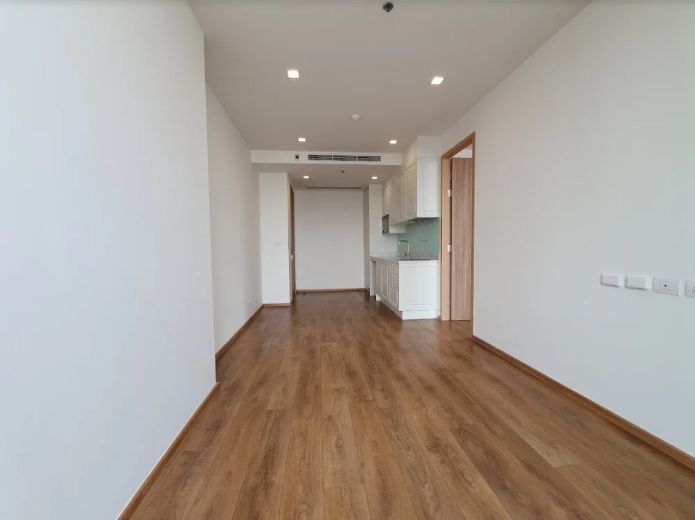 Property photos for Noble BE 33