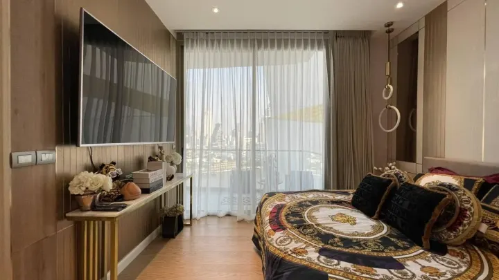 Property photos for Magnolias Waterfront Residences