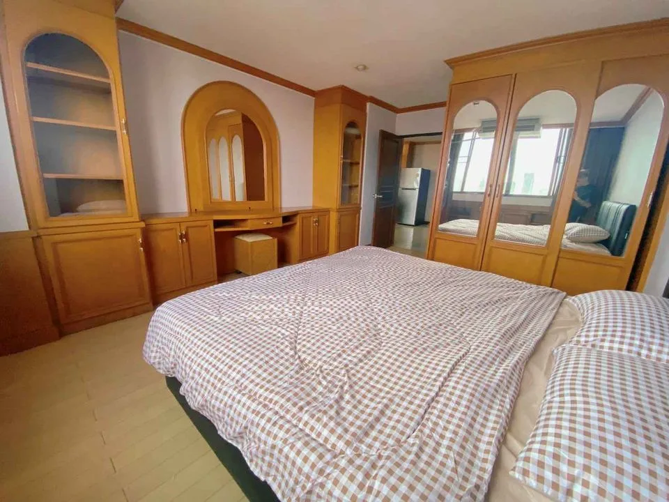 Property photos for Supalai Place