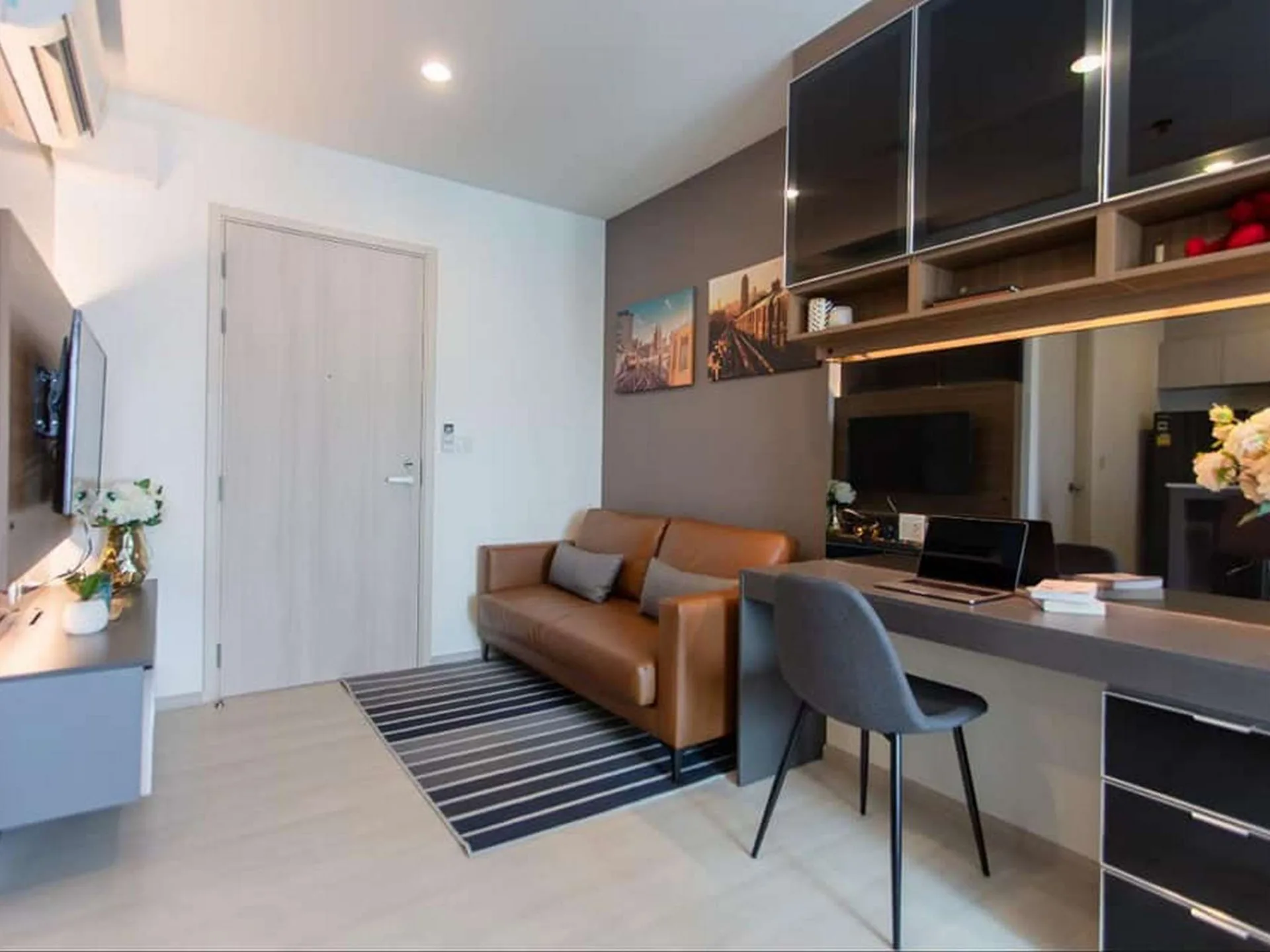 Property photos for Life Asoke