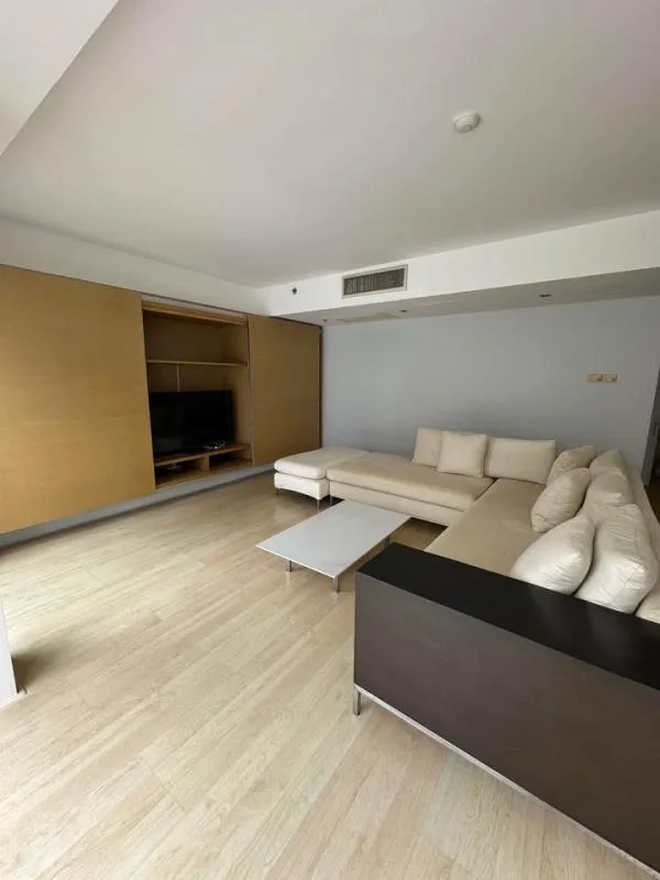 Property photos for Langsuan Ville