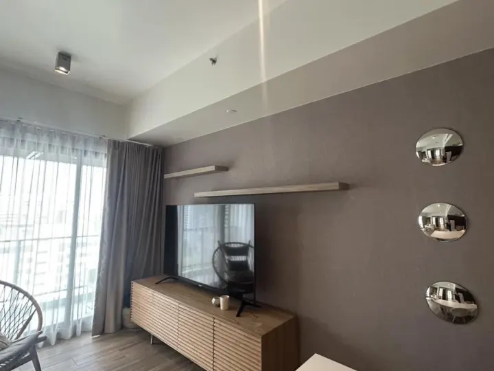Property photos for The Lofts Asoke