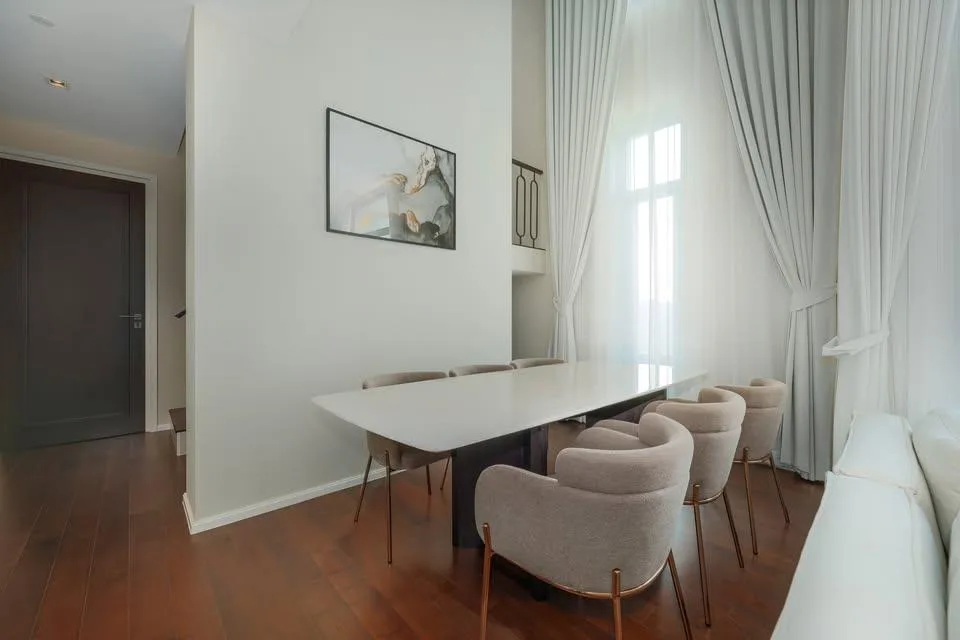 Property photos for The Diplomat 39