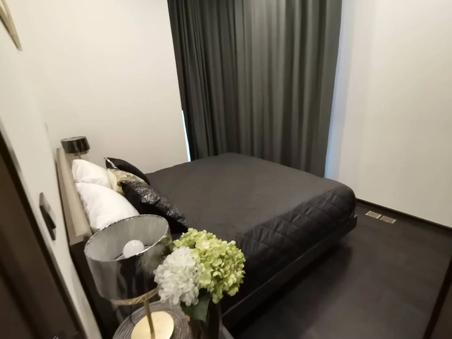 Property photos for Park Origin Thonglor