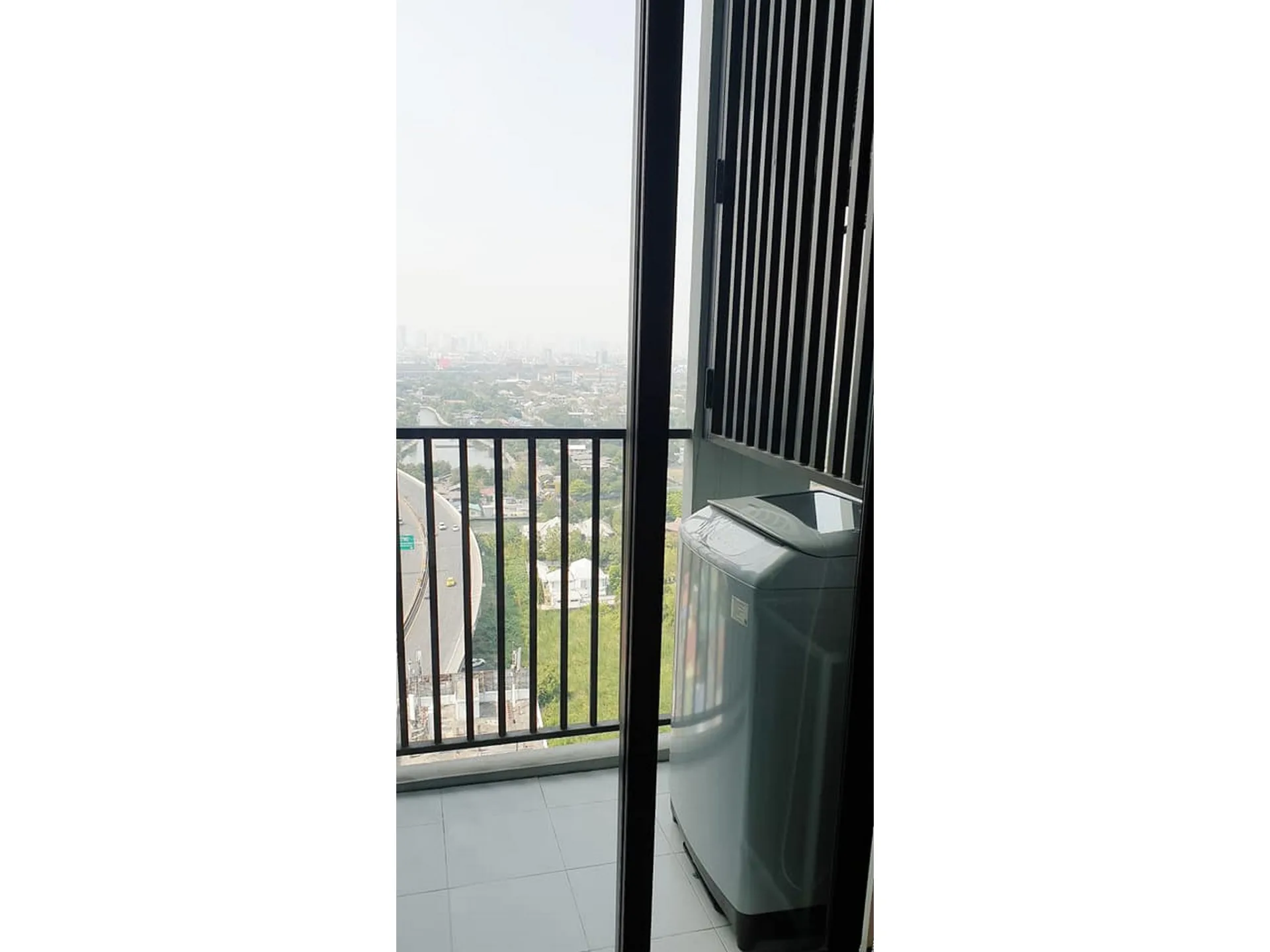 Property photos for The Base Rama 9 - Ramkhamhaeng