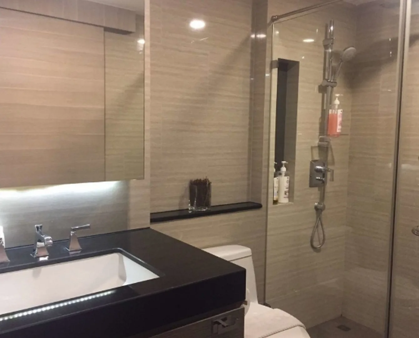 Property photos for Klass Condo Langsuan