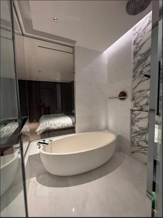 Property photos for Four Seasons Private Residences Bangkok