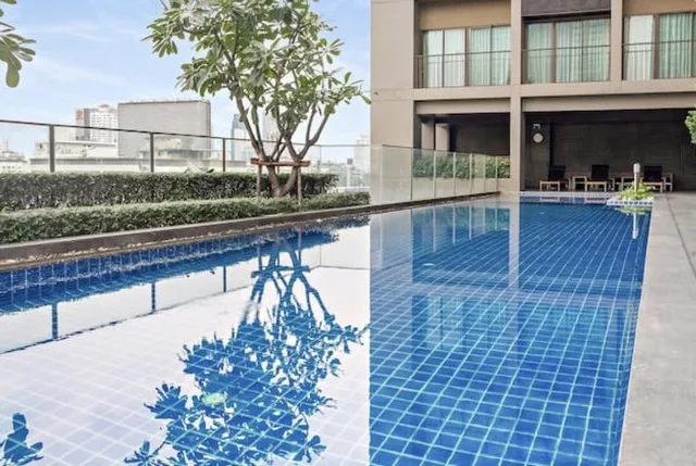 Property photos for Noble Refine