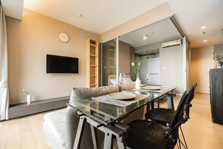 Property photos for Siamese Ratchakru