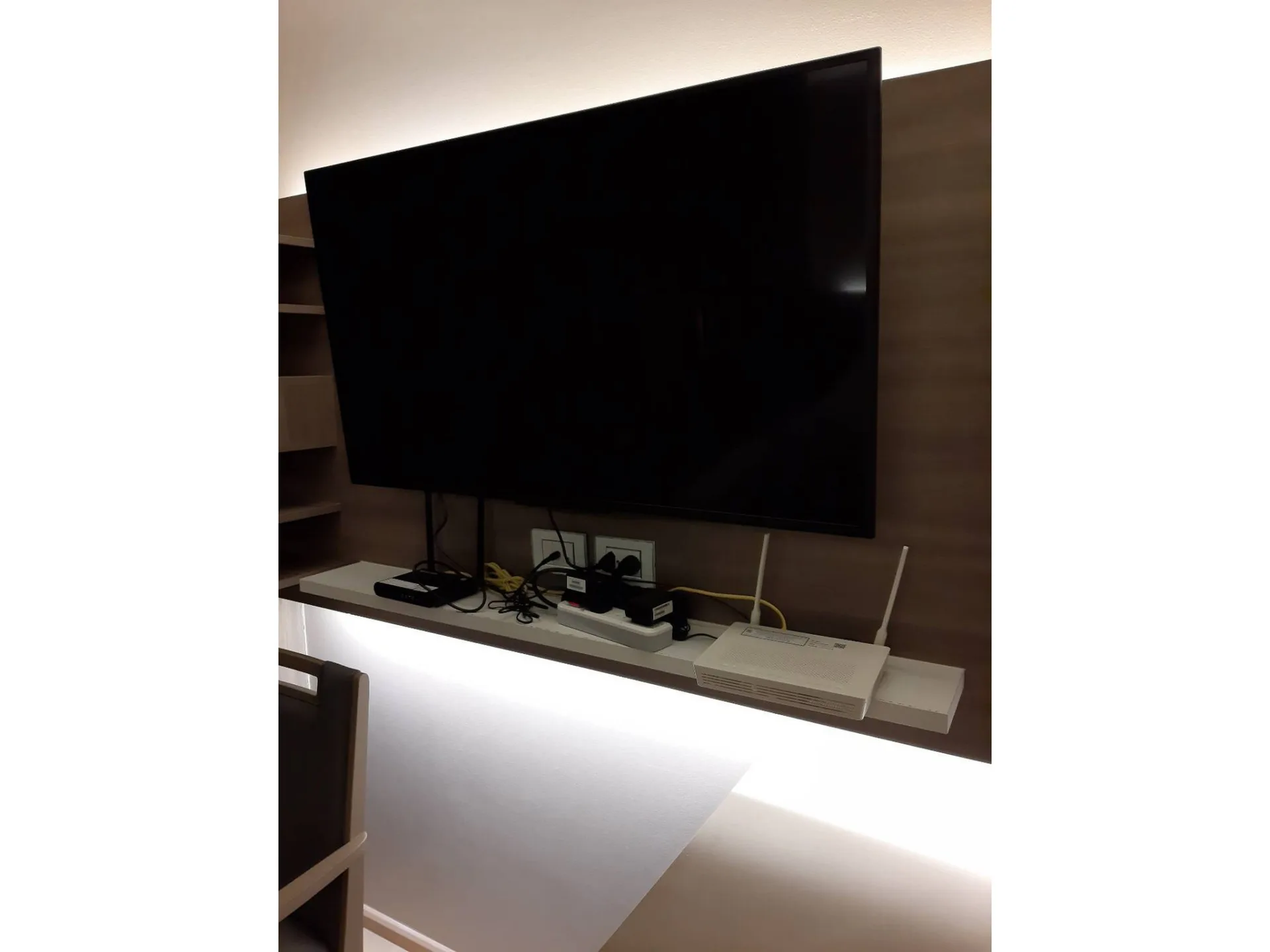 Property photos for Urbitia Thong Lo