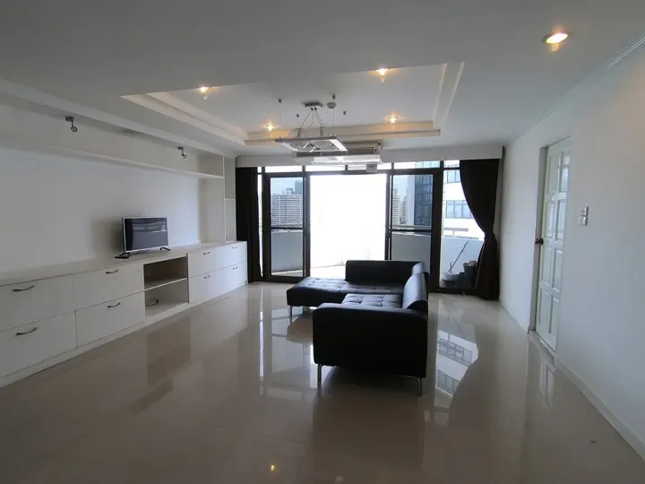 Property photos for The Waterford Park Sukhumvit 53