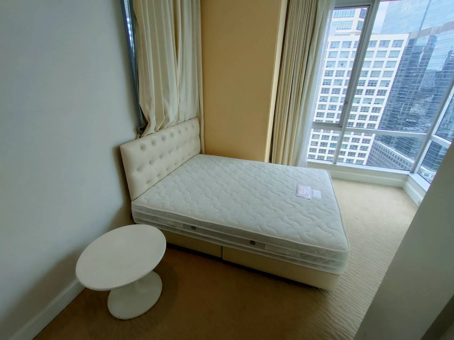 Property photos for Sky Villas Sathorn