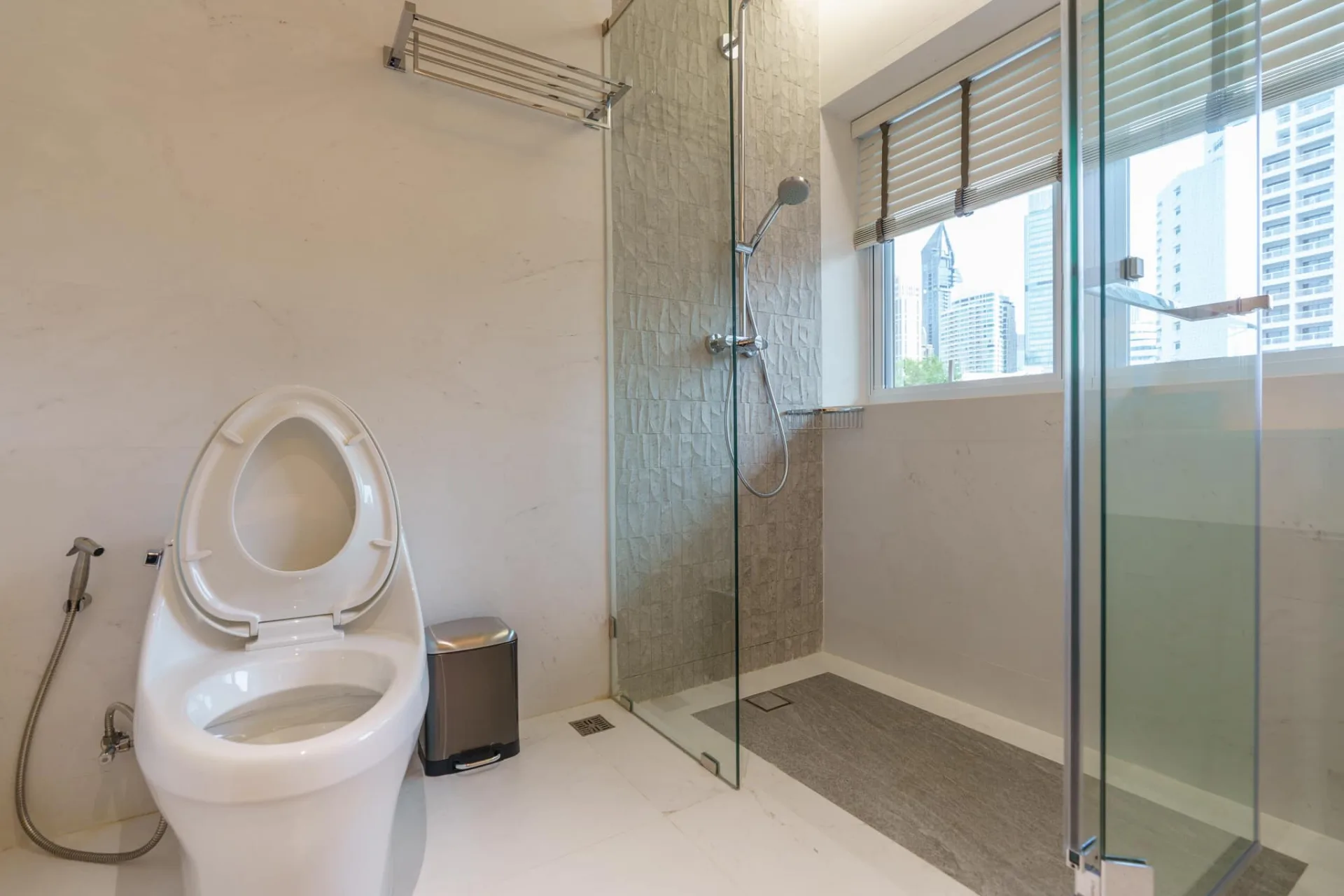 Property photos for 33 Tower
