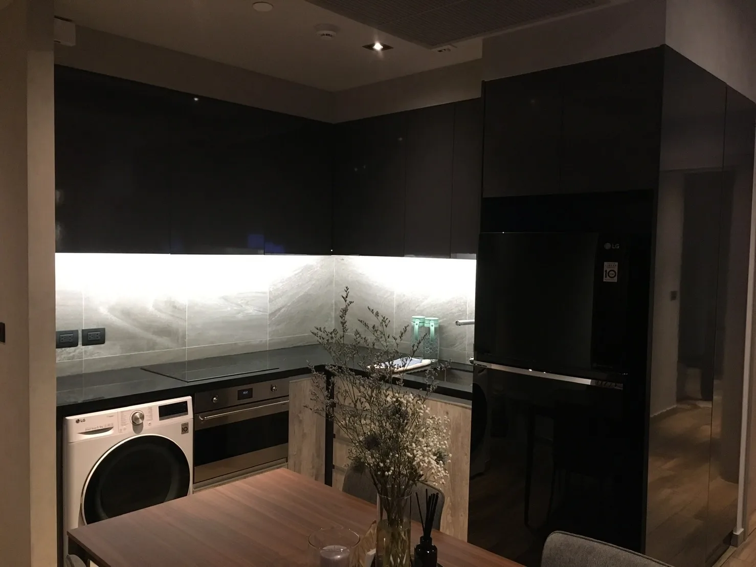 Property photos for The Lofts Asoke