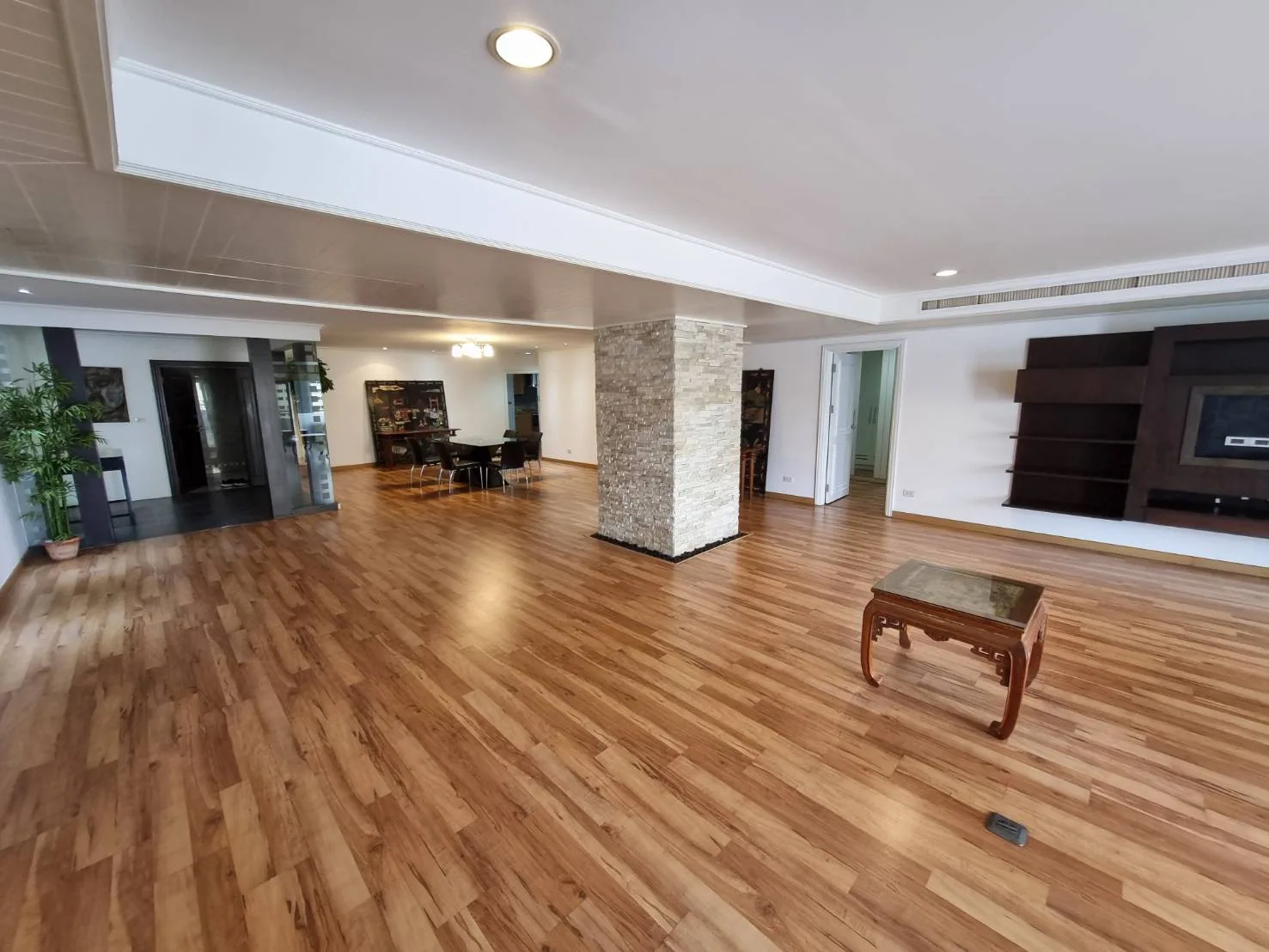 Property photos for Kallista Mansion