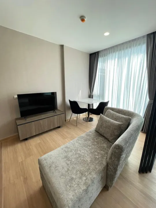 Property photos for Lloyd Soonvijai-thonglor