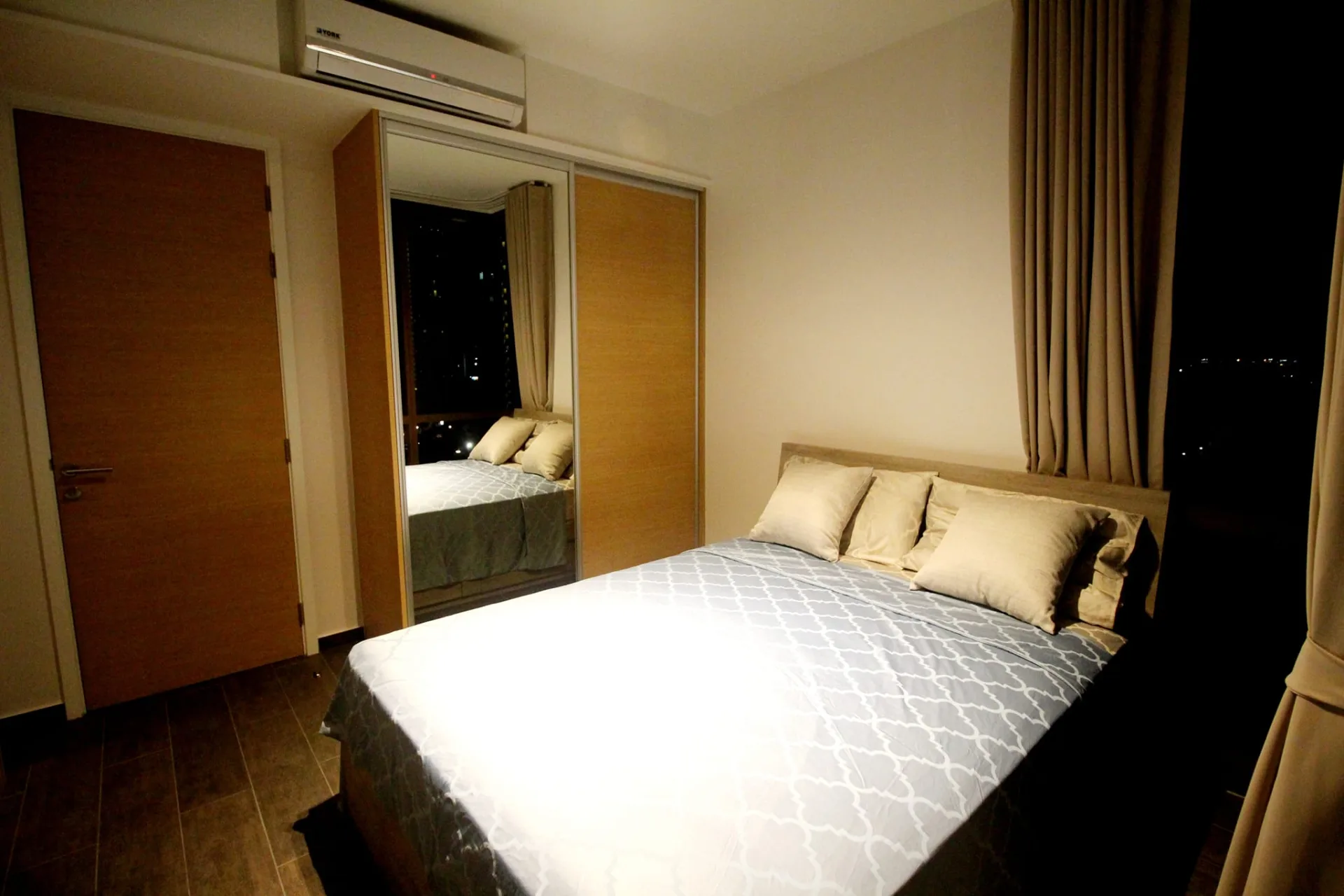 Property photos for The Lofts Ekkamai