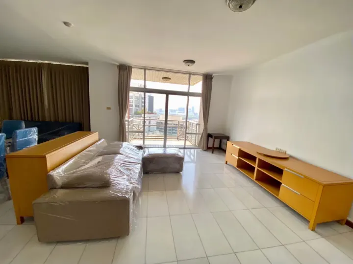 Property photos for All Season Mansion