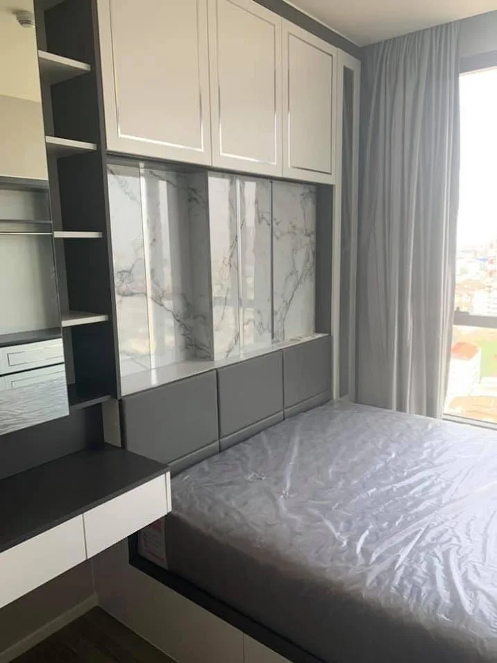Property photos for The Room Sathorn - St.Louis