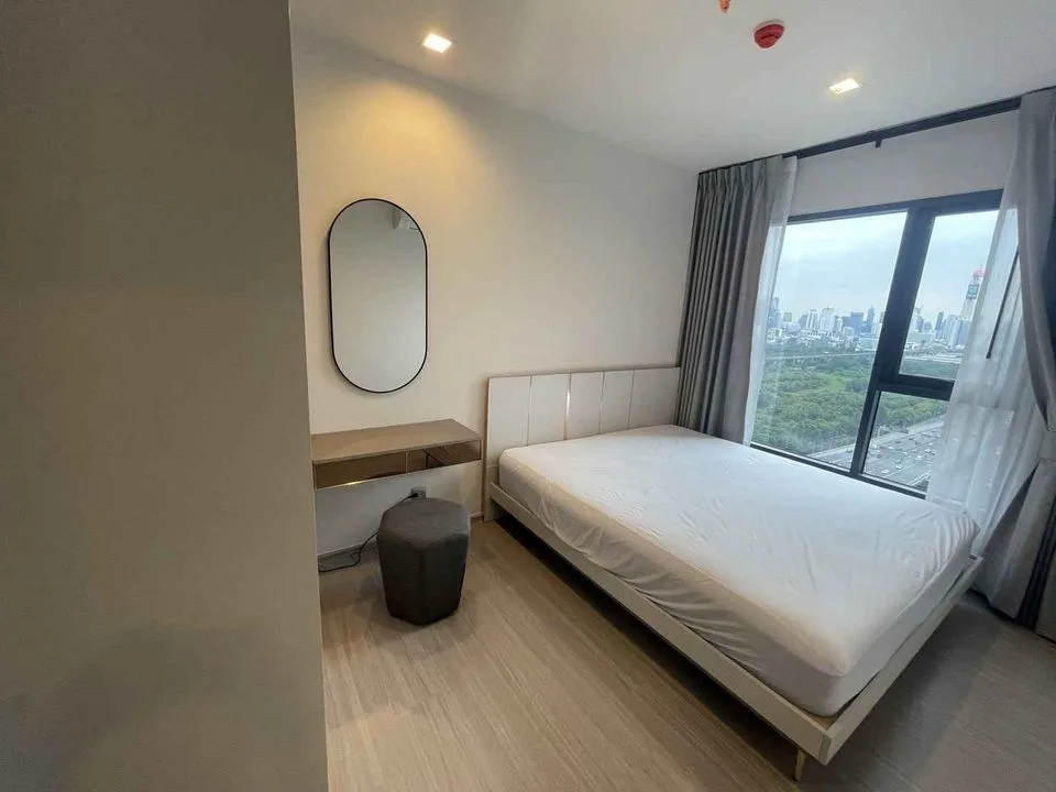 Property photos for Life Asoke Hype