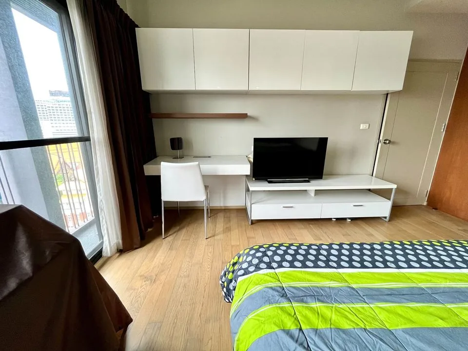 Property photos for Noble Reveal