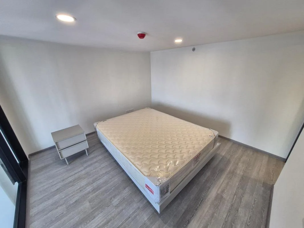 Property photos for Knightsbridge Space Rama 4