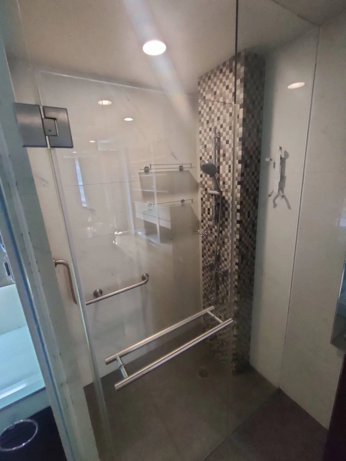 Property photos for The Legend Saladaeng