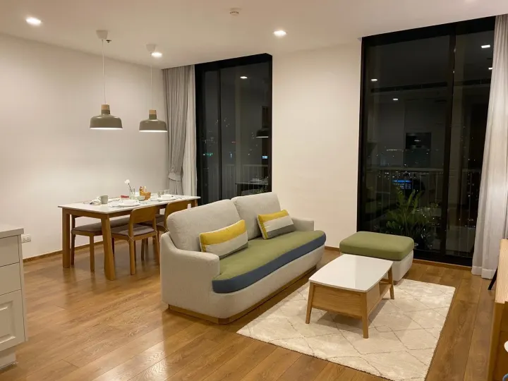 Property photos for Noble BE 33