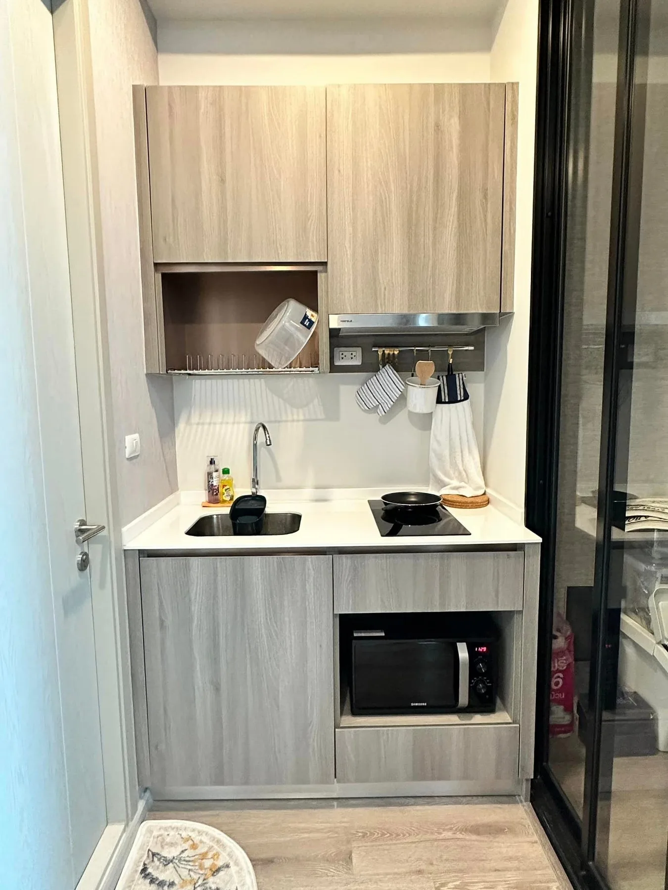 Property photos for KnightsBridge Prime Ratchayothin