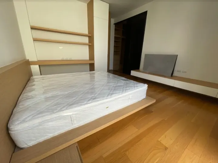 Property photos for Vana Residences Sukhumvit 26