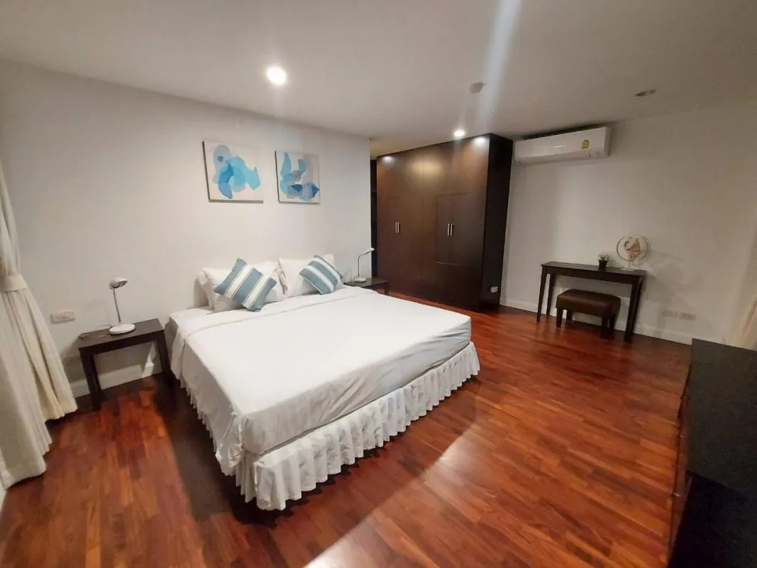 Property photos for Sathorn Gallery Residences