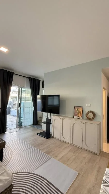 Property photos for Indy Bangna-ramkhamhaeng 2