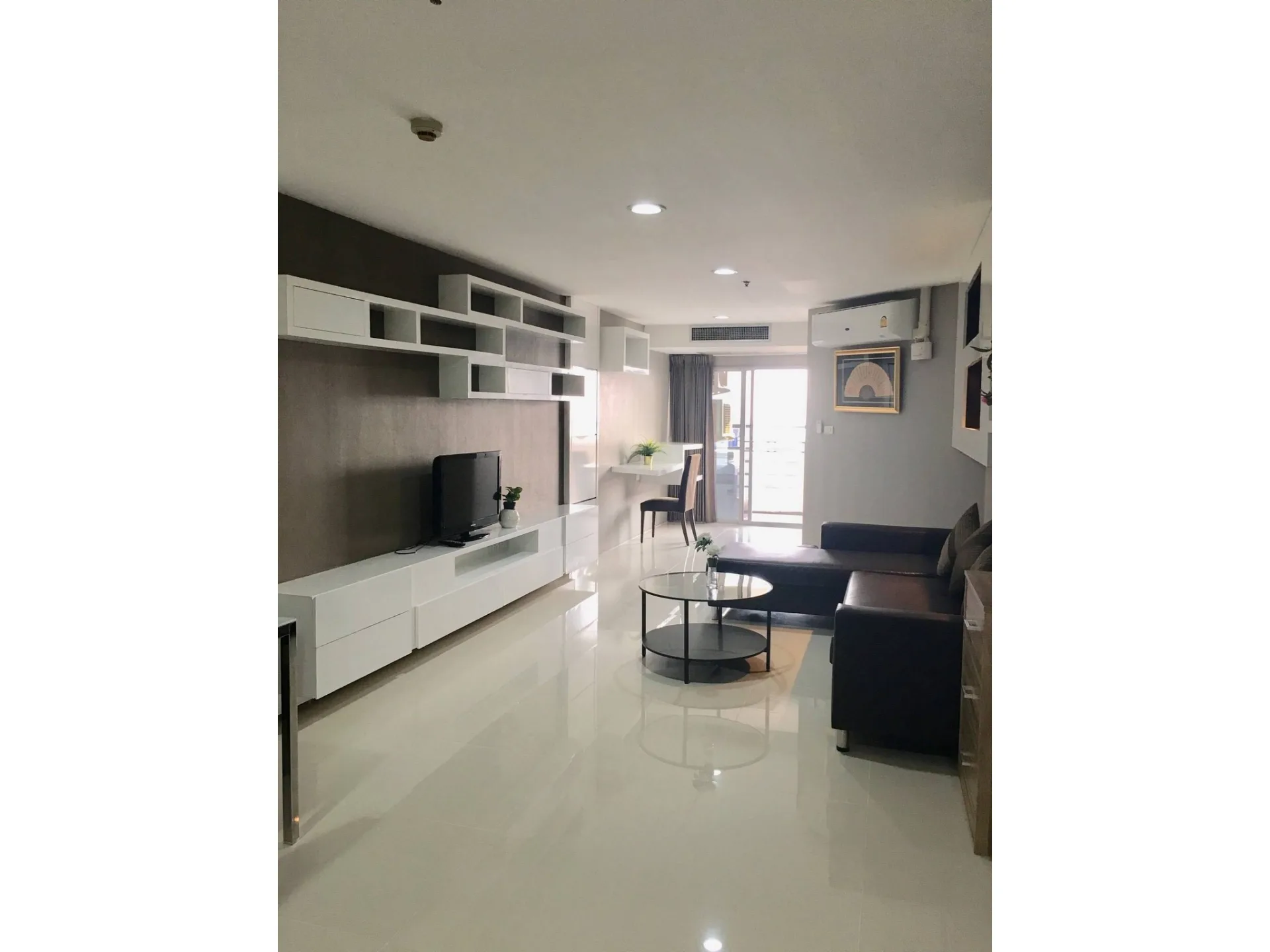 Property photos for The Waterford Diamond