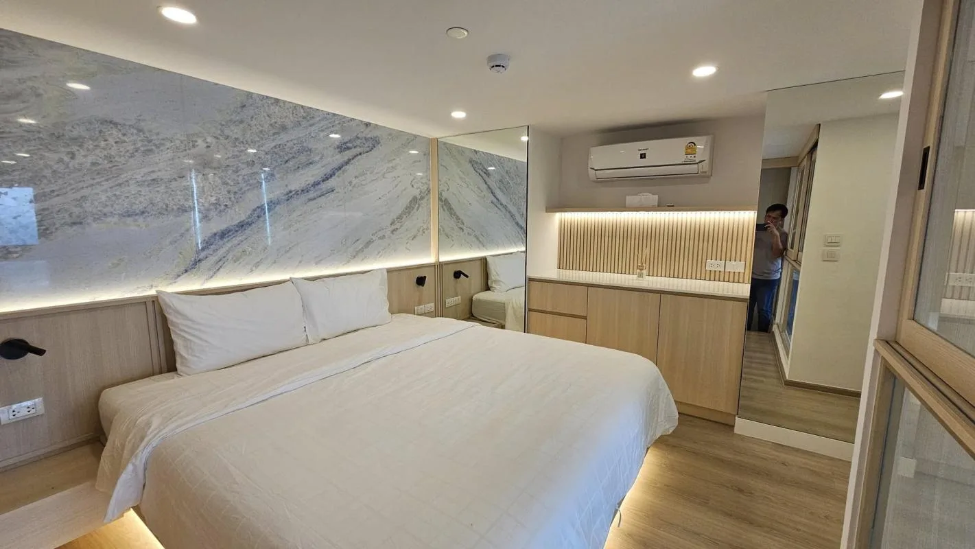 Property photos for Life Rama 4 - Asoke