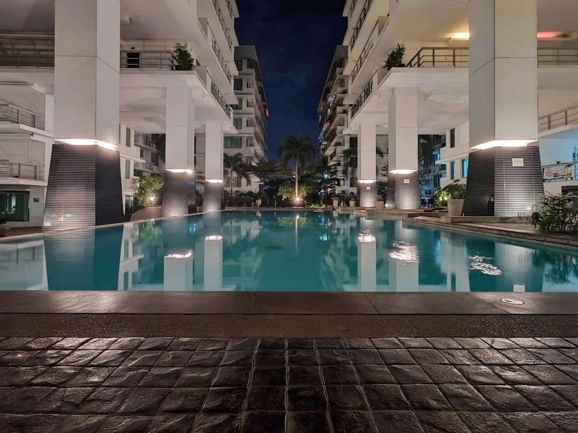 Property photos for The Waterford Sukhumvit 50 Onnut