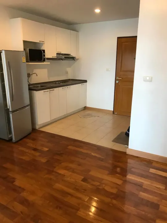 Property photos for The Niche Sukhumvit 49