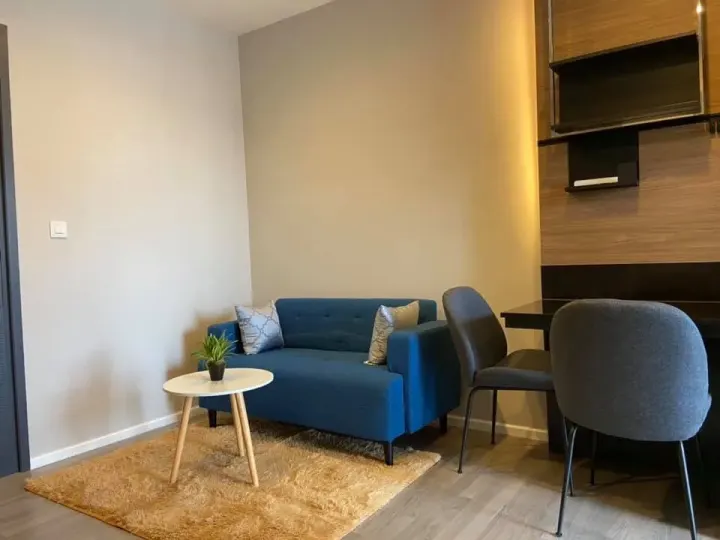 Property photos for The Room Sathorn - St.Louis