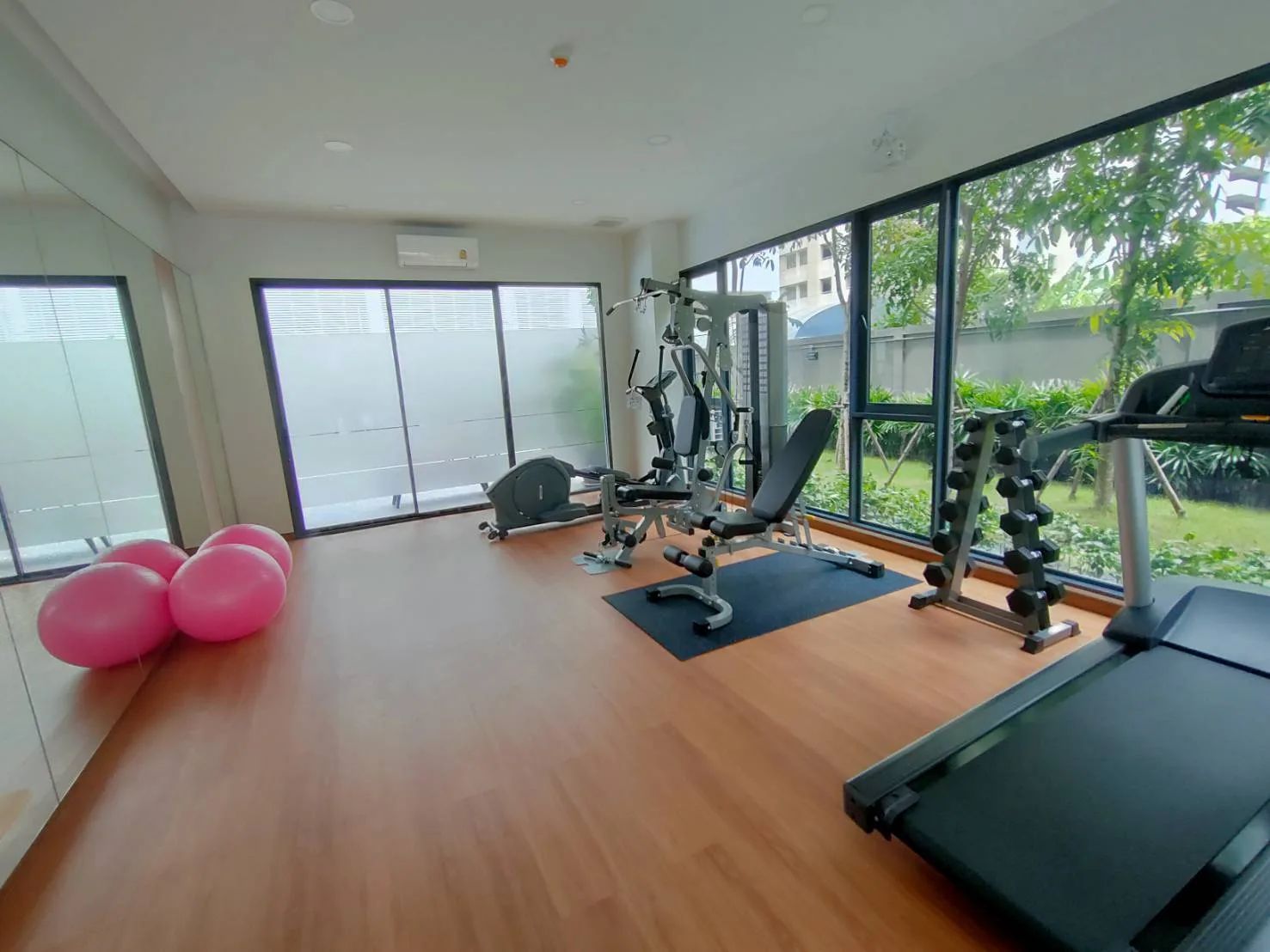 Property photos for Sylva Sukhumvit 61